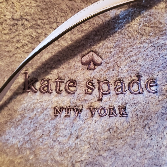 Kate Spade purse with strap - Picture 5 of 10